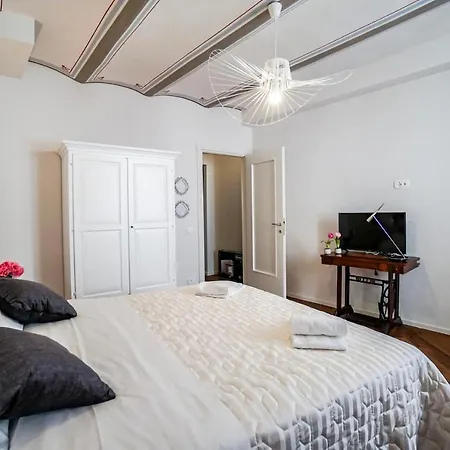 Maison Portica 29 Apartman *